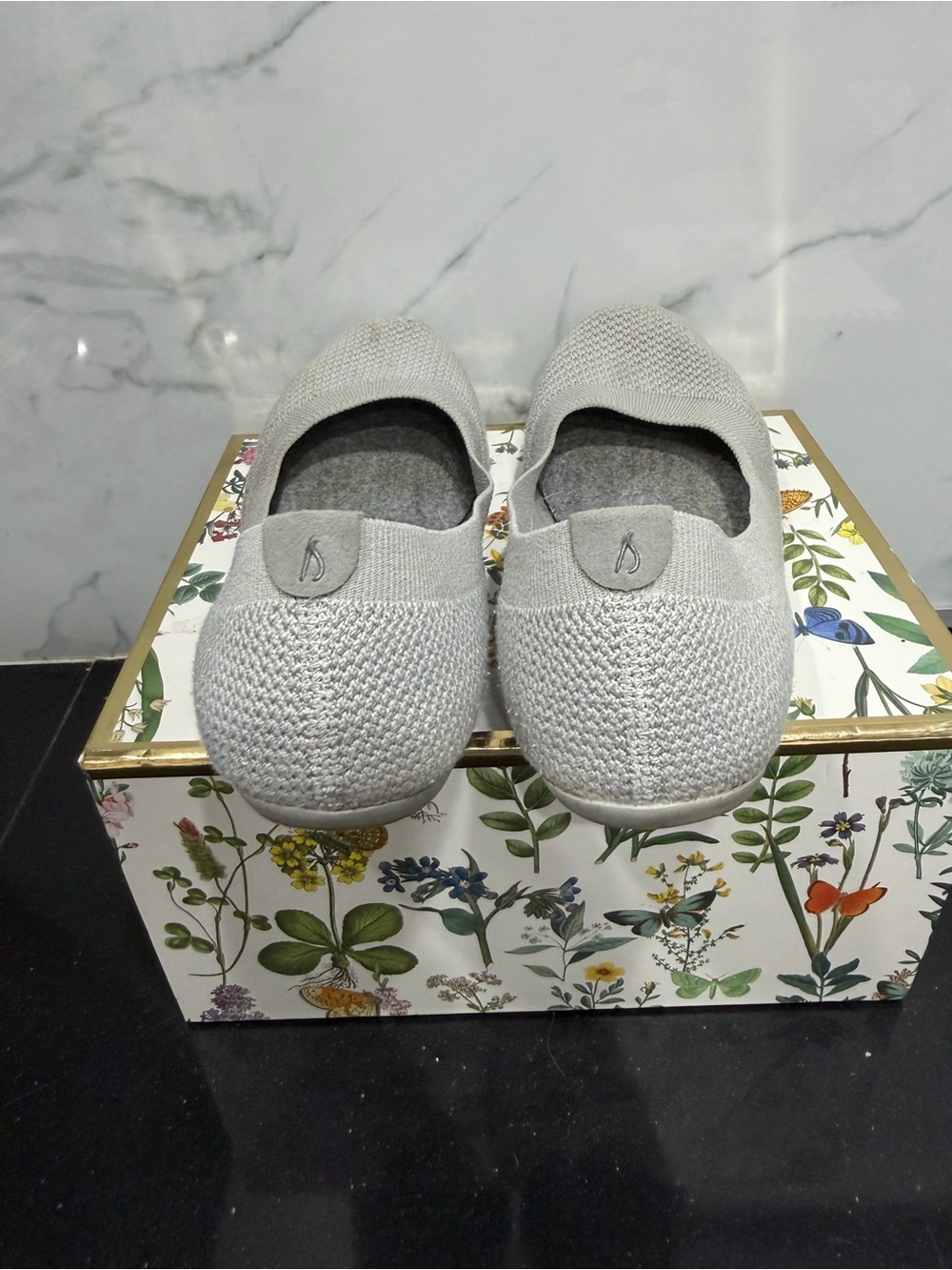 Women’s Gray Knit Ballet Flats 8.5 - Picture 4 of 6